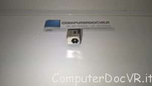 connettore jack spinotto alimentazione portatile